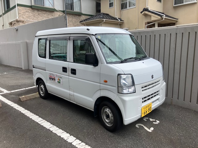 二代目のエブリイバンに買い替えました!